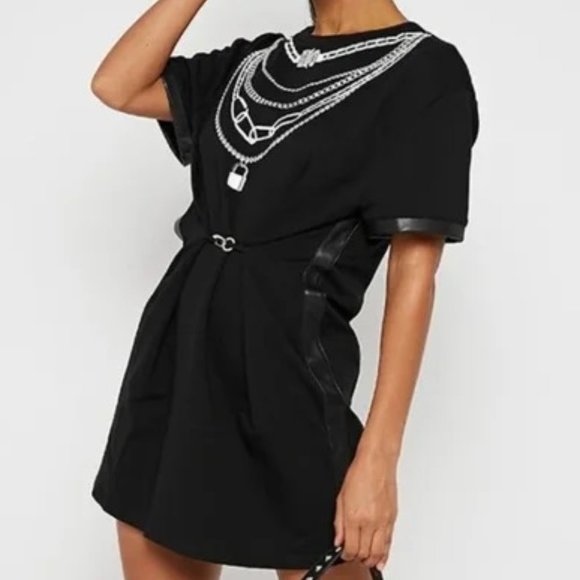 💥EDGY CHIC💥Manière De Voir  CHAIN NECKLACE DETAIL T-SHIRT DRESS - Picture 4 of 16
